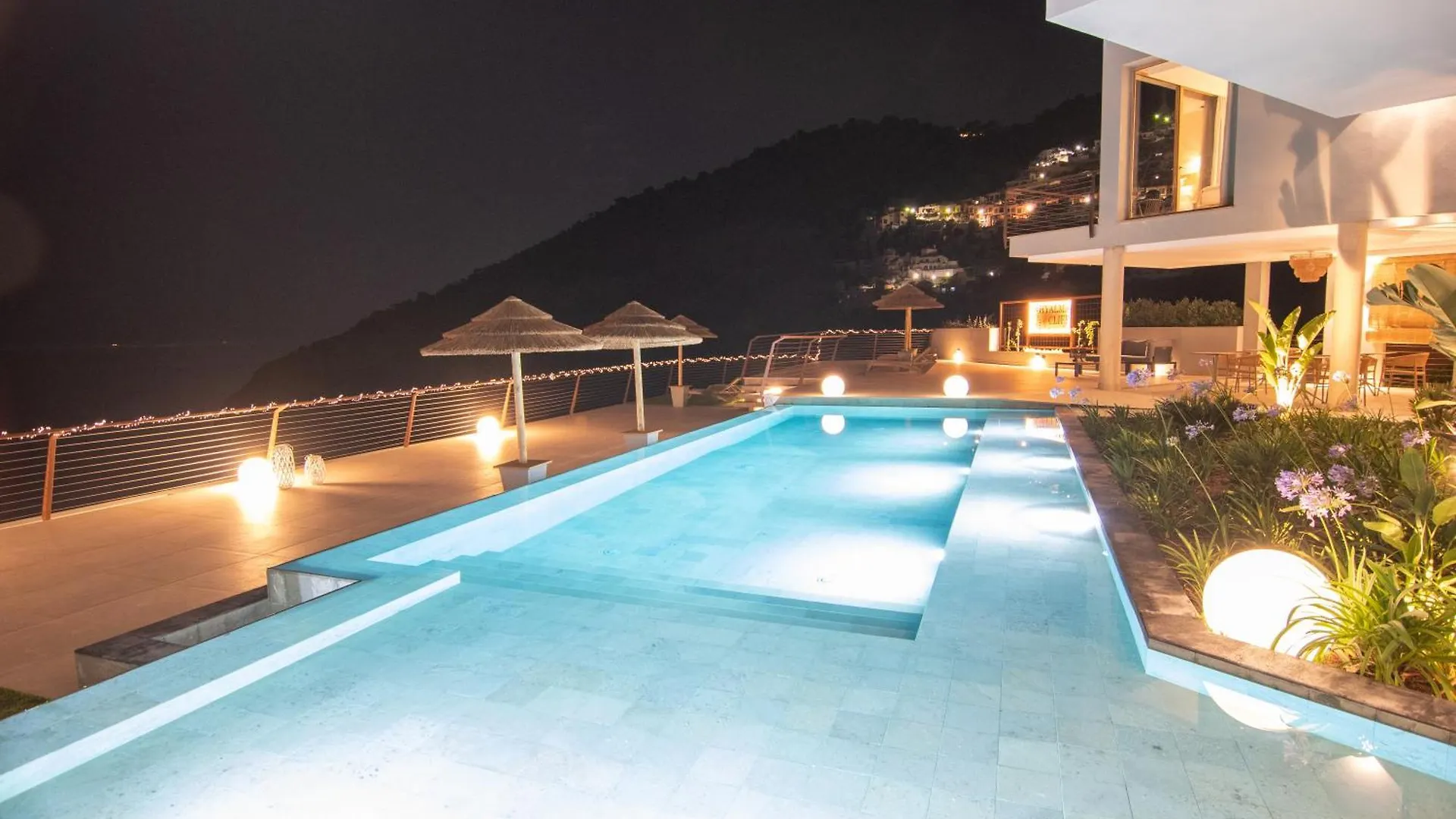 Hotel Hyalma Cliff - Adults Only La Herradura  2*, La Herradura (Granada)